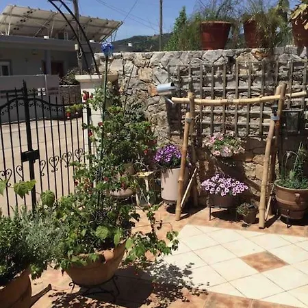 Aretousa Villa *