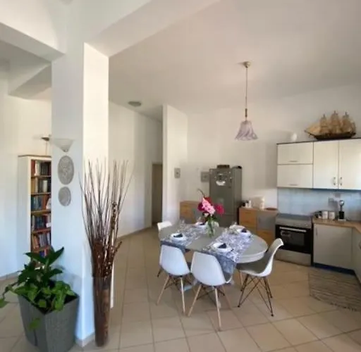 Aretousa * 하니아