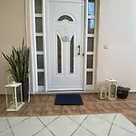 Βίλα Aretousa Χανιά